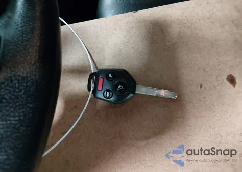 2012 Subaru Outback 2.5I Limited z USA, uszkodzony, nr VIN 4S4BRBKC1C3278826